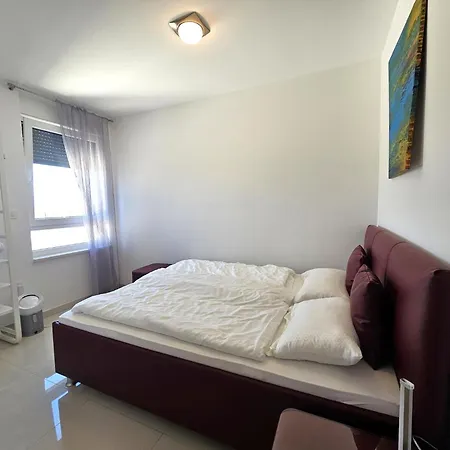 Daire Crystal Sea View 4-6 Pax